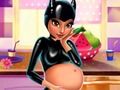 Гульня Жанчына-котка цяжарная  онлайн