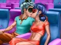 Гульня Dotted Girl Cinema Flirting онлайн