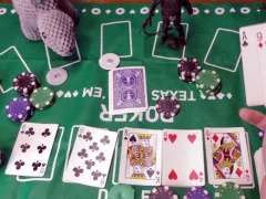 Гульня Casual Poker Online онлайн