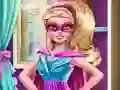 Гульня Superhero Doll Closet онлайн