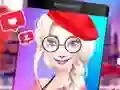 Гульня Princesses Travel Diaries Town Break онлайн
