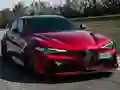 Гульня Alfa Romeo Giulia GTA Slide онлайн