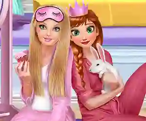 Гульня Princesses Pj Party онлайн