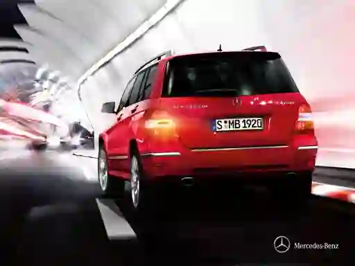 Гульня Luxury Medium Suv Puzzle онлайн