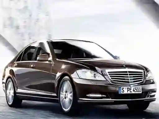 Гульня Luxury Sedan Suzzle онлайн