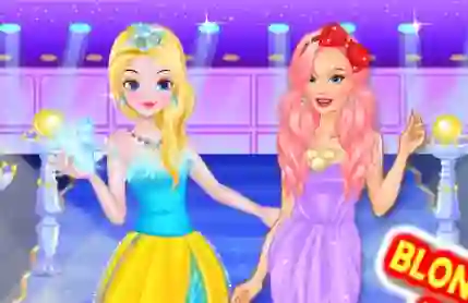 Гульня Blonde Vs Readhead Fashion Show онлайн