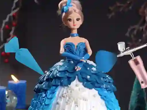 Гульня Icing On Doll Cake онлайн