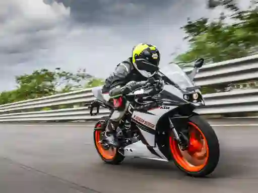 Гульня RC 125 Action онлайн