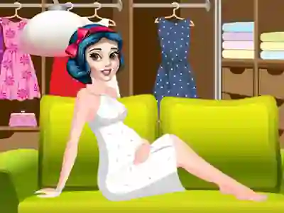 Гульня Princess Dressing Room онлайн