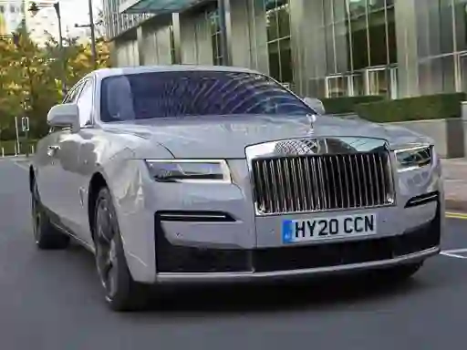 Гульня Rolls-Roycs Ghost Slide онлайн