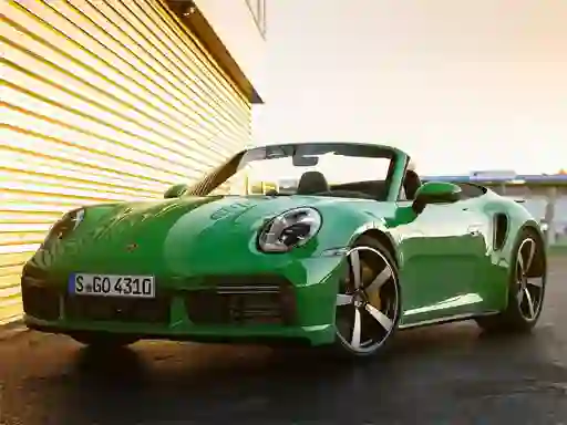 Гульня Porsche 911 Turbo Cabriolet Puzzle онлайн