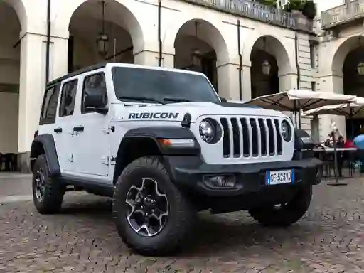 Гульня Jeep Wrangler 4xe Slide онлайн