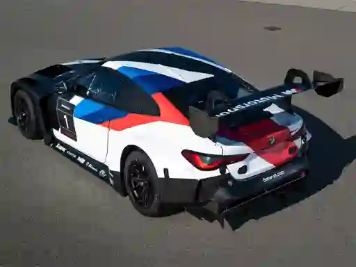 Гульня BMW M4 GT3 Slide онлайн