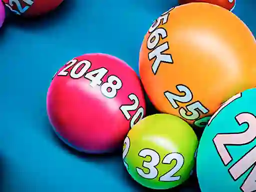 Гульня Merge the Balls 2048: Billiards! онлайн