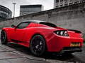 Гульня Tesla Roadster Slide онлайн
